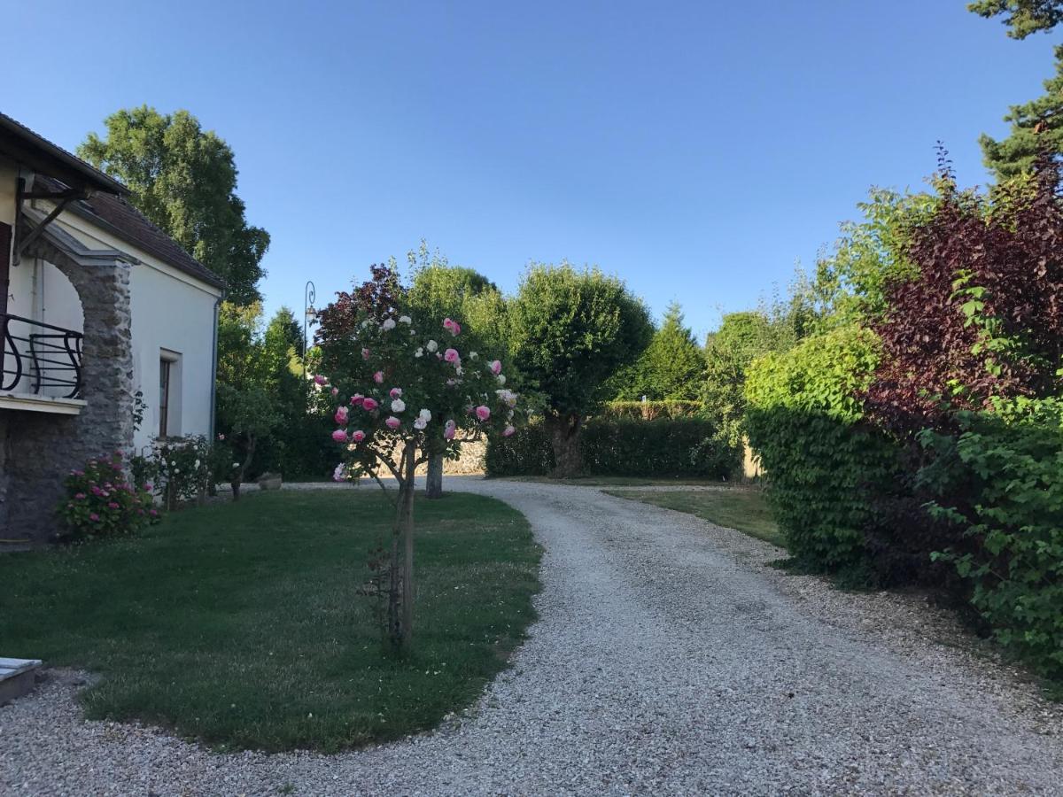 Chambre D'Hotes Romance Saint-Jean-les-Deux-Jumeaux Esterno foto